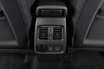 Renault Captur TCe 96 kW (130CV) EDC Zen + Todo terreno Interior Consola Central 5 puertas