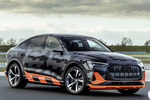 Audi e-tron Camuflado S Sportback (Camuflado) Todo terreno Exterior Lateral-Frontal 5 puertas