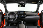 Toyota C-HR 180H Kaji Edition Todo terreno Interior Salpicadero 5 puertas