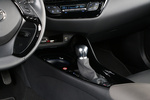 Toyota C-HR 180H Kaji Edition Todo terreno Interior Consola Central 5 puertas