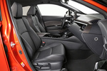 Toyota C-HR 180H Kaji Edition Todo terreno Interior Asientos 5 puertas
