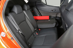 Toyota C-HR 180H Kaji Edition Todo terreno Interior Asientos 5 puertas