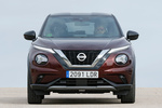 Nissan Juke DIG-T 86 kW (117 CV) DCT7 N-Design Chic Todo terreno Rojo Burgundy / Techo Negro Exterior Frontal 5 puertas