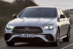 Mercedes-Benz Clase E Gama Clase E AMG Line Turismo Plata Mojave Exterior Frontal-Lateral 4 puertas
