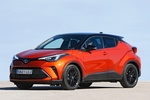 Toyota C-HR 180H Kaji Edition Todo terreno Bitono Kaji con Techo Negro Exterior Frontal-Lateral 5 puertas