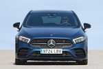 Mercedes-Benz Clase A A 200 d 8G-DCT AMG Line Paquete Night Turismo Azul Denim Metalizado Exterior Frontal 5 puertas