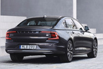 Volvo S90 T8 Plug-In Hybrid berlina Gama S90 Turismo Gris Plata Exterior Posterior-Lateral 4 puertas