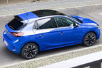Opel Corsa Corsa-e e-Elegance Turismo Azul Voltaico  Exterior Cenital-Posterior-Lateral 5 puertas
