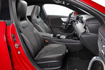 Mercedes-Benz CLA 200 7G-DCT Coup&eacute;  AMG Line Coup&eacute; con paquete Premium Plus Turismo Interior Asientos 4 puertas
