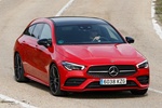 Mercedes-Benz CLA 200d 8G-DCT Shooting Brake AMG Line Shooting Brake con paquete Night Turismo familiar Rojo Jupiter Exterior Cenital-Lateral-Frontal 5 puertas