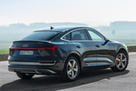 Audi e-tron Sportback 55 quattro Sportback S line Launch Edition Todo terreno Azul Galaxia Exterior Posterior-Lateral 5 puertas
