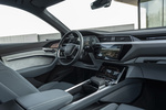 Audi e-tron Sportback 55 quattro Sportback S line Launch Edition Todo terreno Interior Salpicadero 5 puertas