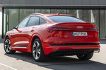Audi e-tron Sportback 55 quattro Sportback Black Line Edition Todo terreno Rojo Montmel&oacute; Exterior Lateral-Posterior 5 puertas