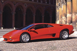 Lamborghini Diablo VT VT Coup&eacute; Exterior Lateral-Frontal 2 puertas
