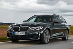 BMW Serie 3 M340d xDrive Touring Touring M340d Turismo familiar Negro Sapphire Metallic Exterior Lateral-Frontal 5 puertas