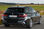 BMW Serie 3 M340d xDrive Touring Touring M340d Turismo familiar Negro Sapphire Metallic Exterior Posterior-Lateral 5 puertas