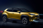 Toyota Yaris Cross Hybrid 120H AWD-i Cross Style Todo terreno Bi-tono &Aacute;mbar Exterior Lateral-Frontal 5 puertas