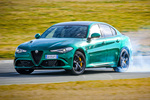 Alfa Romeo Giulia Quadrifoglio Quadrifoglio Turismo Verde Montreal Exterior Frontal-Lateral 4 puertas