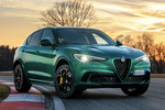Alfa Romeo Stelvio Quadrifoglio Quadrifoglio Todo terreno Verde Montreal Exterior Lateral-Frontal 5 puertas
