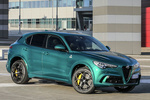 Alfa Romeo Stelvio Quadrifoglio Quadrifoglio Todo terreno Verde Montreal Exterior Lateral-Frontal 5 puertas