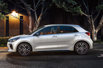 KIA Rio Gama Rio GT Line Turismo Clear White Exterior Lateral 5 puertas