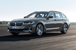 BMW Serie 5 530i Touring Gama Serie 5 Touring Turismo familiar Exterior Frontal-Lateral 5 puertas