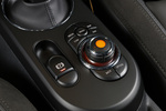 MINI MINI Cooper SE Cooper SE Acabado L Turismo Interior Mandos sistema multimedia 3 puertas