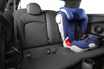 MINI MINI Cooper SE Cooper SE Acabado L Turismo Interior Silla infantil 3 puertas