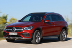 Mercedes-Benz GLC 220 d 4MATIC AMG Line Exterior Todo terreno Designo rojo jacinto Exterior Frontal-Lateral 5 puertas