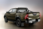 Toyota Hilux Gama Hilux Doble Cabina Invincible Pick up Bronce Oliva Exterior Lateral-Posterior 4 puertas