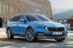 Skoda Octavia Gama Scout Combi Scout Turismo familiar Azul Race Metalizado Exterior Lateral-Frontal 5 puertas