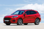 Ford Kuga 2.5 Duratec PHEV PHEV ST-Line X Todo terreno Rojo Lucid Exterior Frontal-Lateral 5 puertas