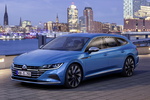 Volkswagen Arteon Gama Arteon Shooting Brake Elegance Shooting Brake Turismo familiar Exterior Lateral-Frontal 5 puertas