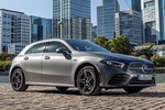 Mercedes-Benz Clase A A 250 e A 250 e Turismo Gris monta&ntilde;a magno Exterior Lateral-Frontal 5 puertas