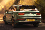 Bentley Bentayga V8 V8 Todo terreno Alpine Green Exterior Posterior-Lateral 5 puertas