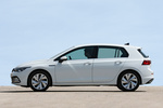 Volkswagen Golf 1.5 eTSI 110 kW (150 CV) DSG 7 vel. Style (First Edition) Turismo Blanco Puro Exterior Lateral 5 puertas