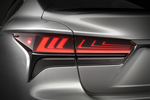 Lexus LS 500h AWD Luxury Advanced Drive Turismo Exterior Pilotos 4 puertas