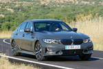 BMW Serie 3 330e Luxury Turismo Dravitgrau Metalizado Exterior Lateral-Frontal 4 puertas