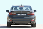 BMW Serie 3 330e Luxury Turismo Dravitgrau Metalizado Exterior Posterior 4 puertas