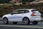 Volvo XC60 Recharge PHEV T8 eAWD R-Design Todo terreno Exterior Lateral-Posterior 5 puertas
