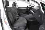 Volkswagen Golf 1.5 eTSI 110 kW (150 CV) DSG 7 vel. Style (First Edition) Turismo Interior Asientos 5 puertas
