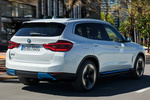 BMW iX3 Impressive Impressive Todo terreno Mineralweiss metalizado Exterior Posterior-Lateral 5 puertas