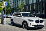 BMW iX3 Impressive Impressive Todo terreno Mineralweiss metalizado Exterior Toma de recarga 5 puertas
