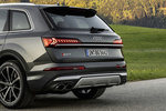 Audi Q7 4.0 TFSI SQ7 Todo terreno Gris Daytona Exterior Posterior 5 puertas