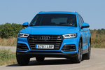 Audi Q5 55 TFSIe quattro-ultra S tronic S line (TFSIe) Todo terreno Azul Turbo Exterior Frontal-Lateral 5 puertas