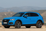 Audi Q5 55 TFSIe quattro-ultra S tronic S line (TFSIe) Todo terreno Azul Turbo Exterior Frontal-Lateral 5 puertas
