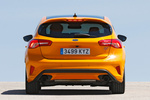 Ford Focus  5p ST 2.3 EcoBoost 206 kW (280 CV)  5p ST Turismo Naranja Fuego Exterior Posterior 5 puertas