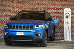 Jeep Compass 4xe 4xe Limited Todo terreno Exterior Toma de recarga 5 puertas