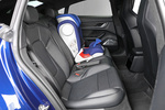 Porsche Taycan Turbo S Turbo S con interior Club Leather Olea Turismo Interior Silla infantil 4 puertas