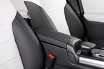 Mercedes-Benz GLA 200 d 8G-DCT AMG Line con Paquete Premium Plus Todo terreno Interior Reposabrazos 5 puertas